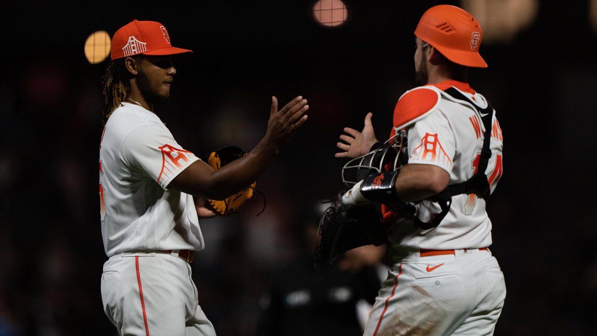 SF Giants on NBCS on X: Yermin Mercedes gives the Giants an early