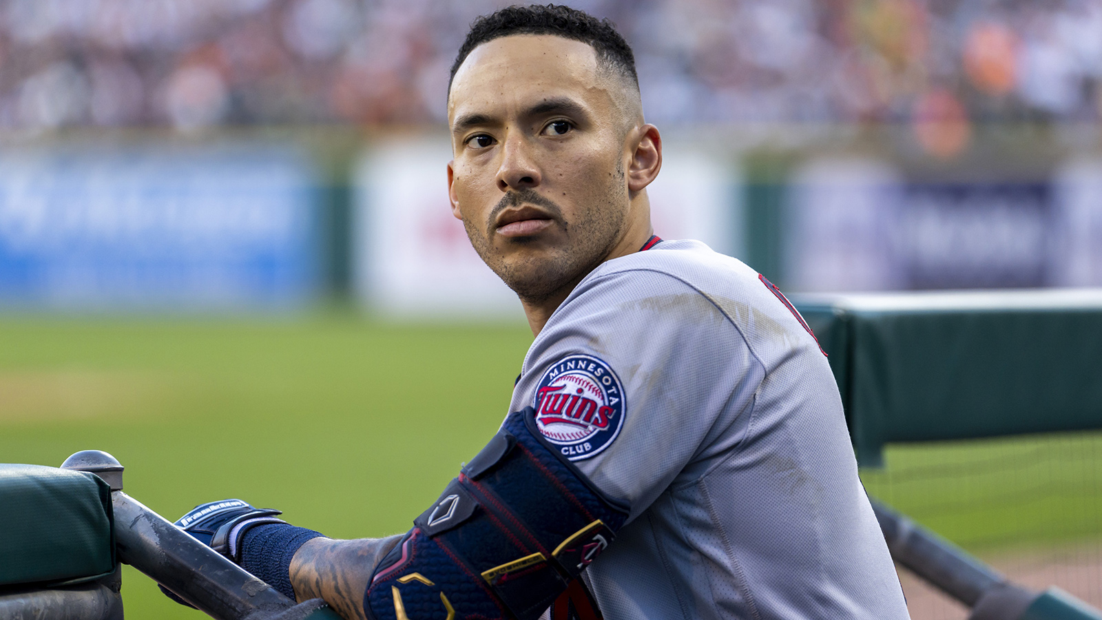 Source: Carlos Correa, Giants agree to 13-year, $350M contract
