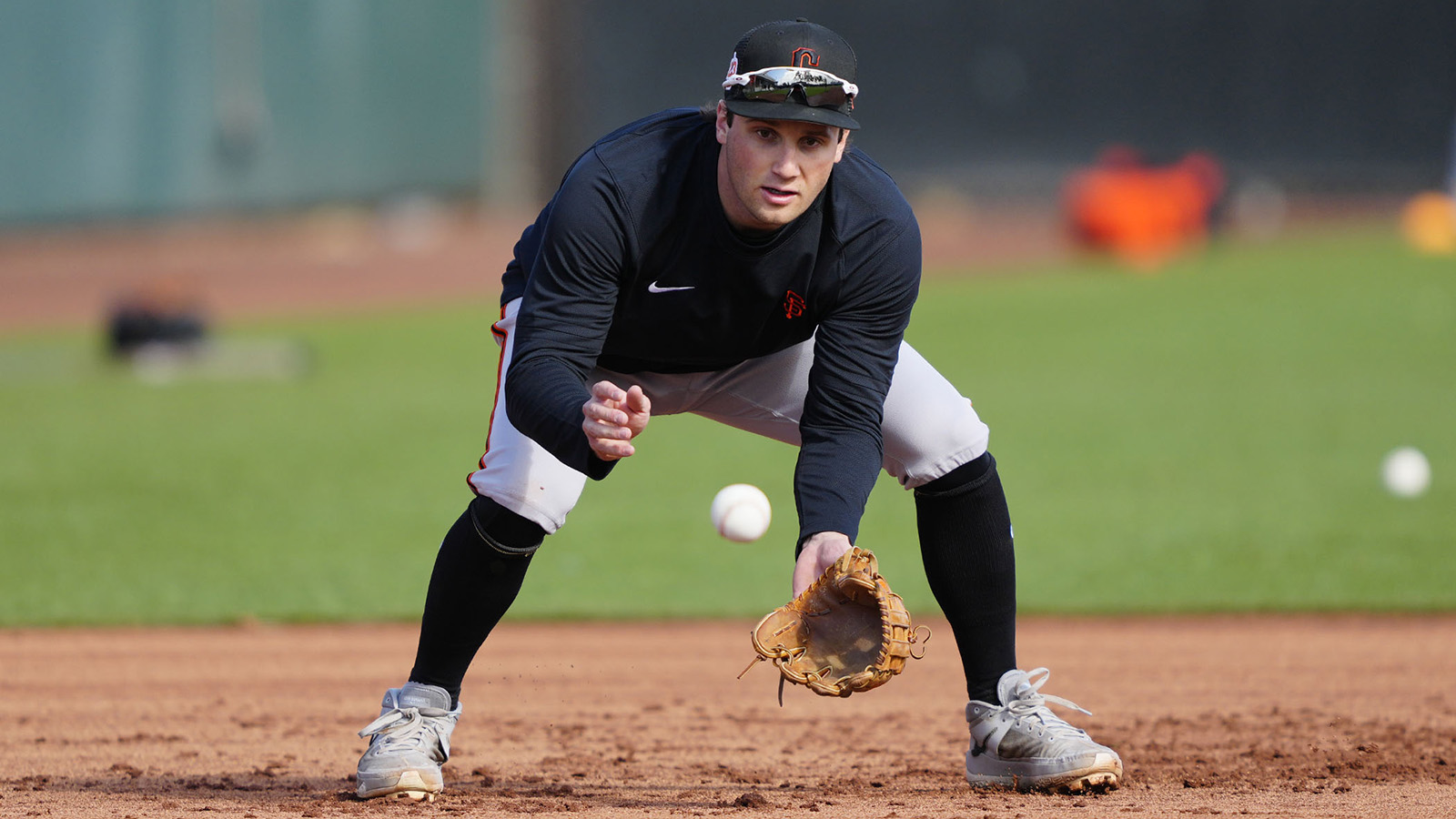 Giants have an arms race at third base between Casey Schmitt, J.D. Davis -  The Athletic