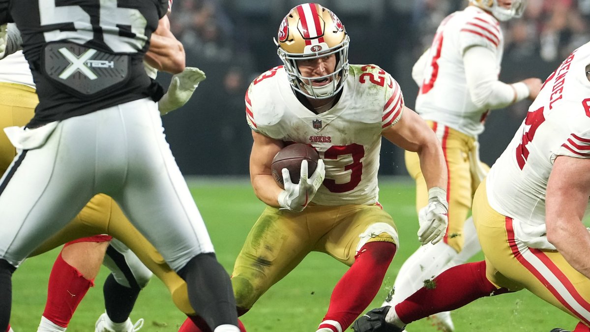 49ers' Christian McCaffrey Becomes Most Productive Midseason Addition in  NFL History – NBC Connecticut