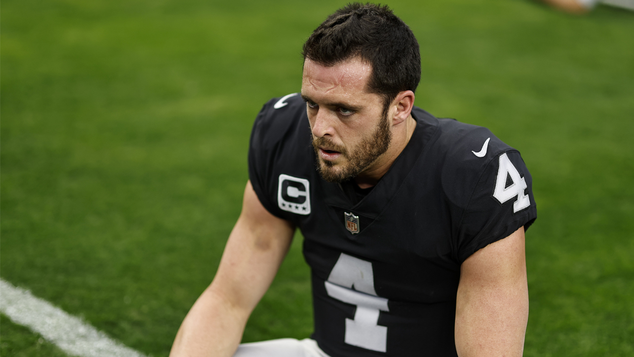 Is Derek Carr Playing Today?