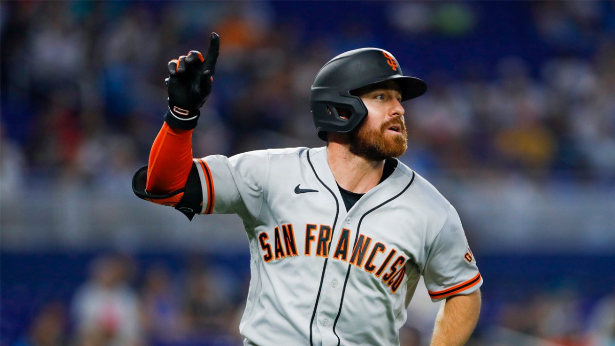 Giants power past Marlins with Donovan Walton grand slam for series ...