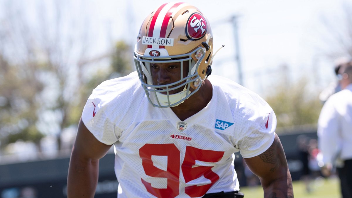 Drake Jackson captures attention of Trent Williams at 49ers training camp –  NBC Sports Bay Area & California