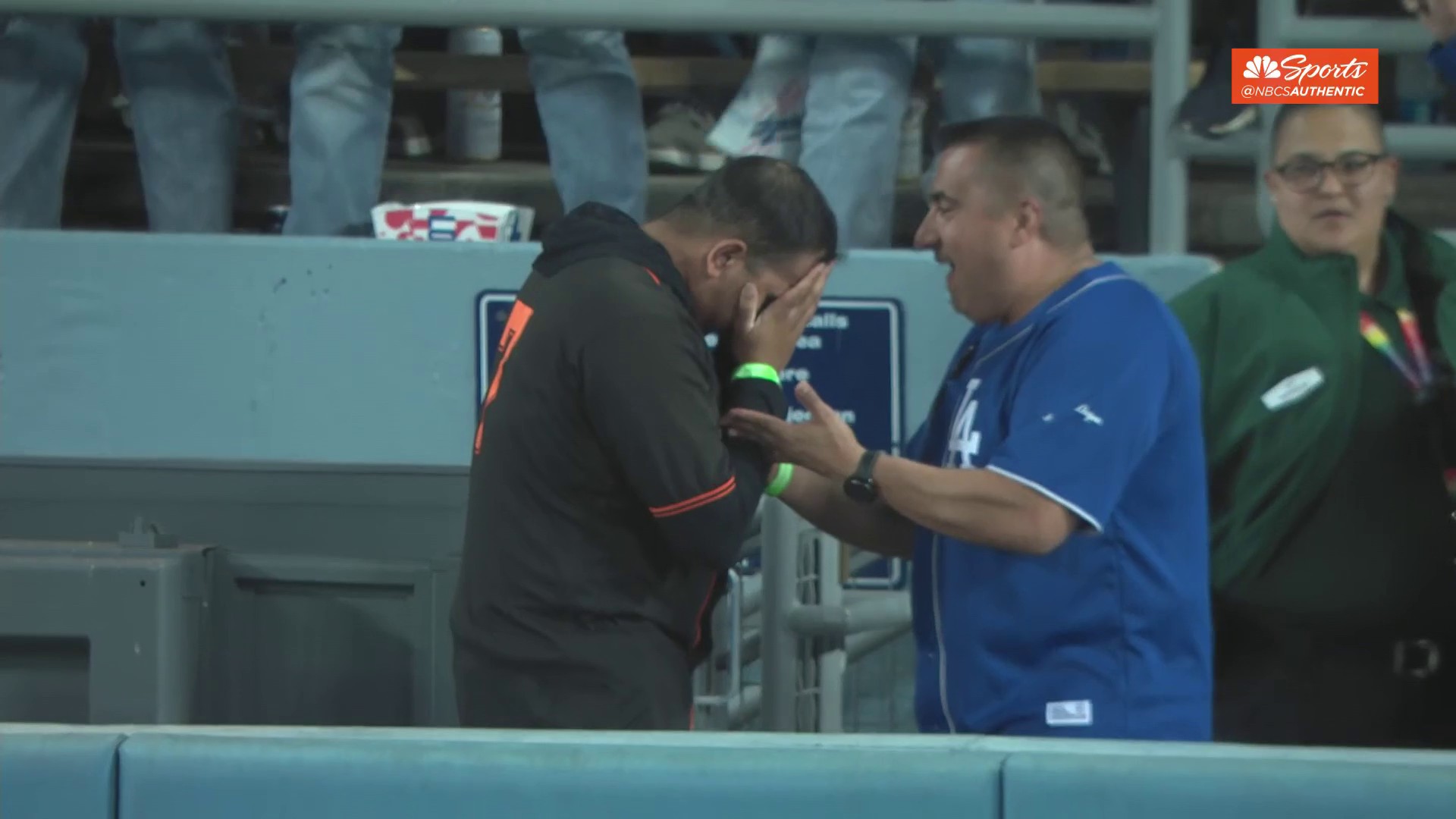 Dodgers: Watch Giants Fan Hand Mookie Betts & LA a Home Run - Inside the  Dodgers