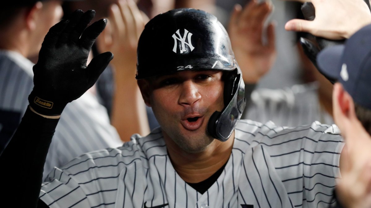 A Look at New Giants Catcher Gary Sanchez - New Baseball Media