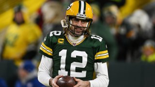 Aaron Rodgers arrives at training camp - and people think he looks