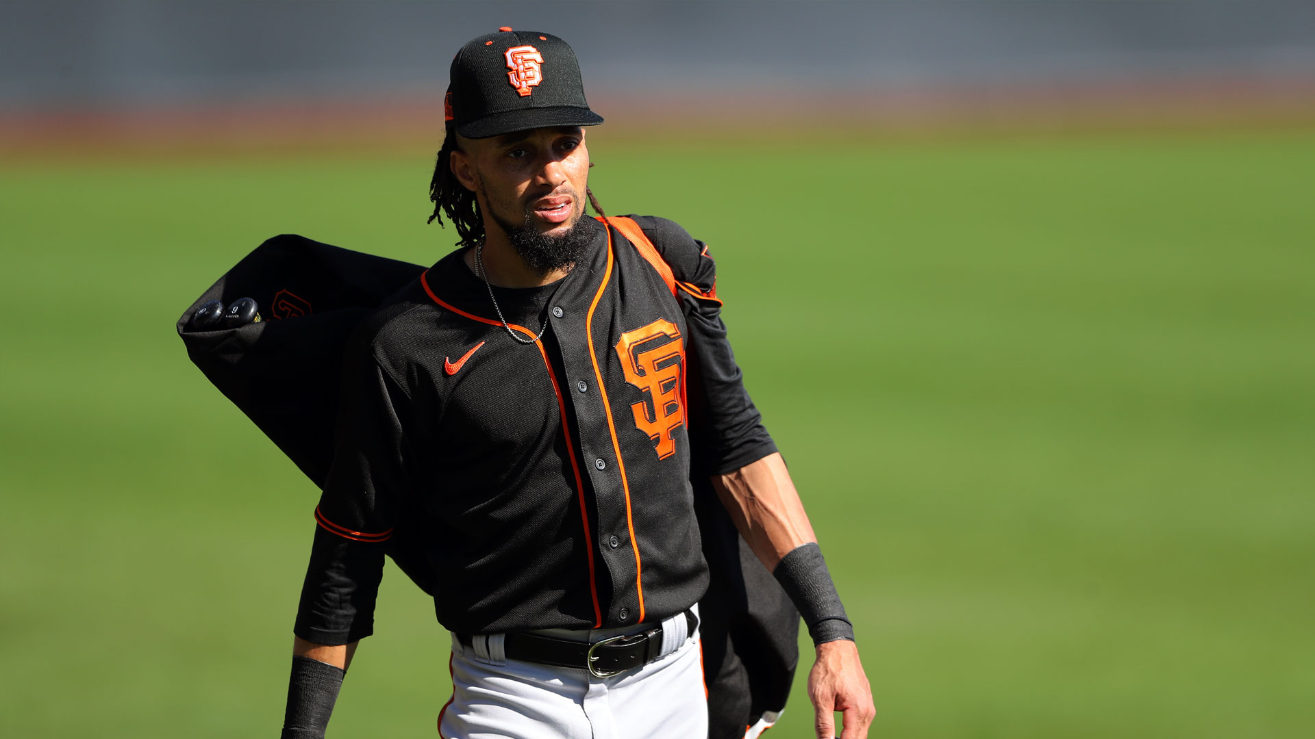 Giants trade Billy Hamilton to Mets for pitching prospect – KNBR