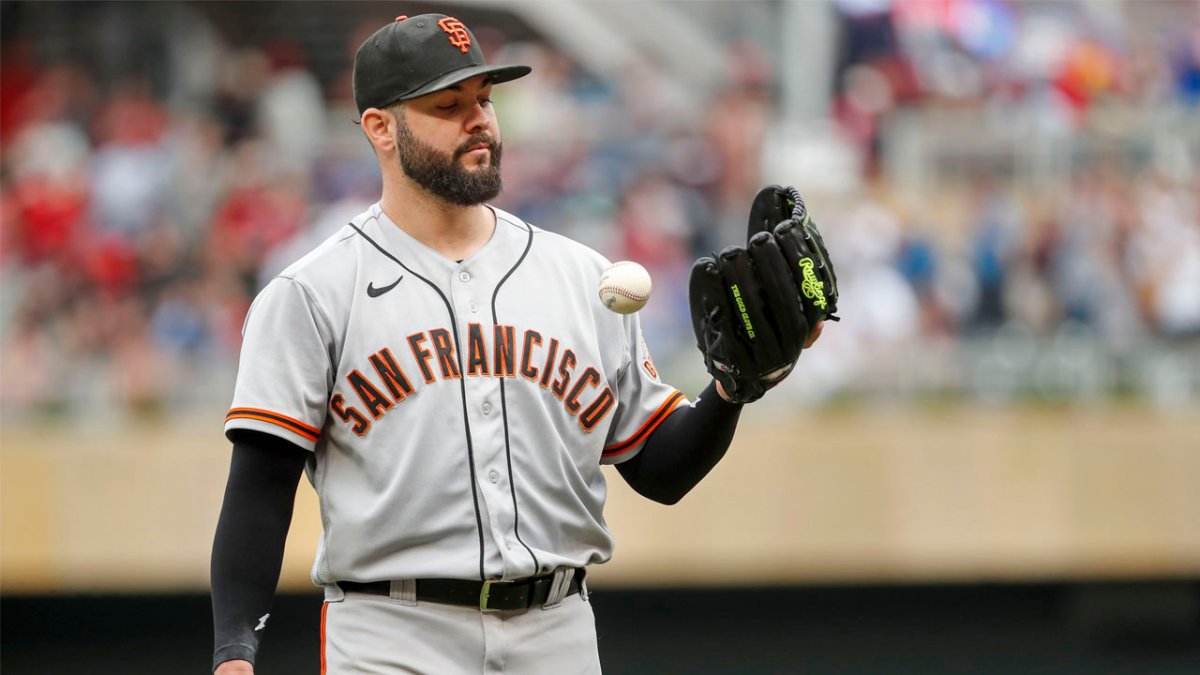 San Francisco Giants playoffs hopes damaged Saturday with loses