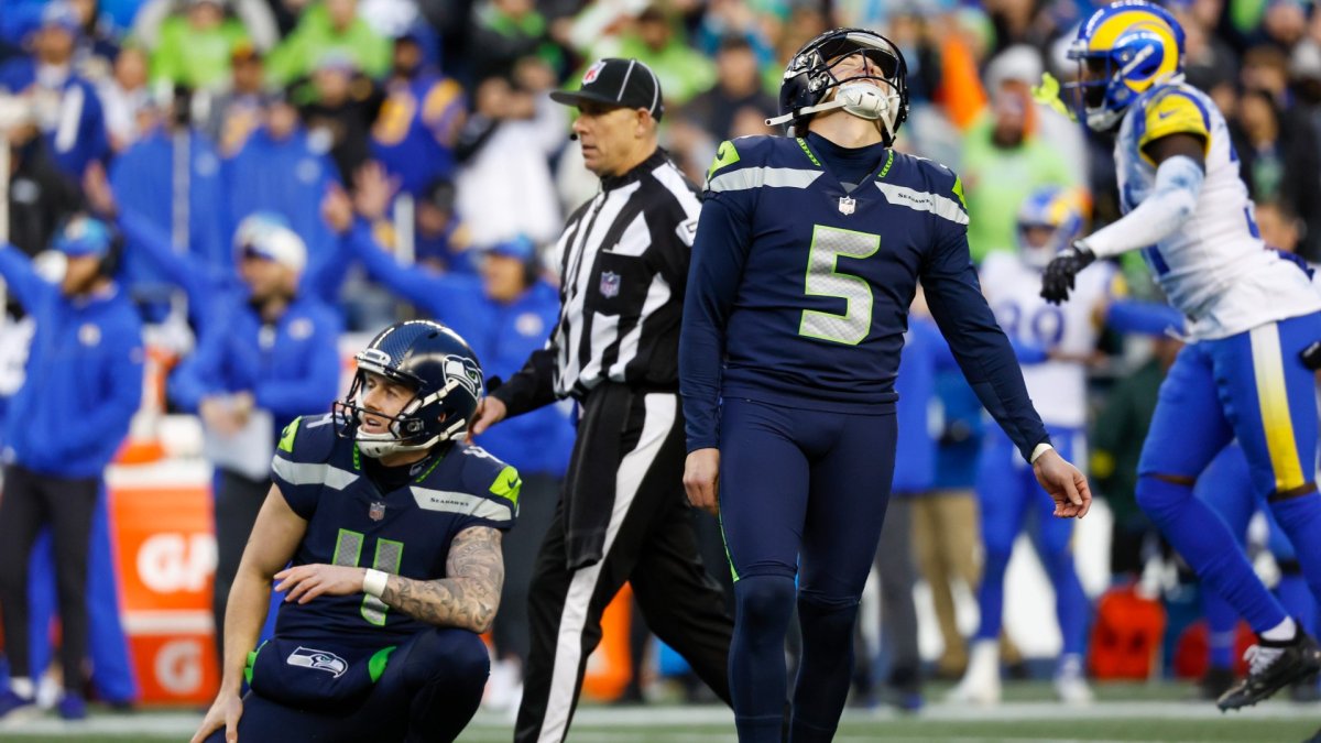 EXPIRED: Enter to win Seahawks vs 49ers Tickets - Seattle Sports