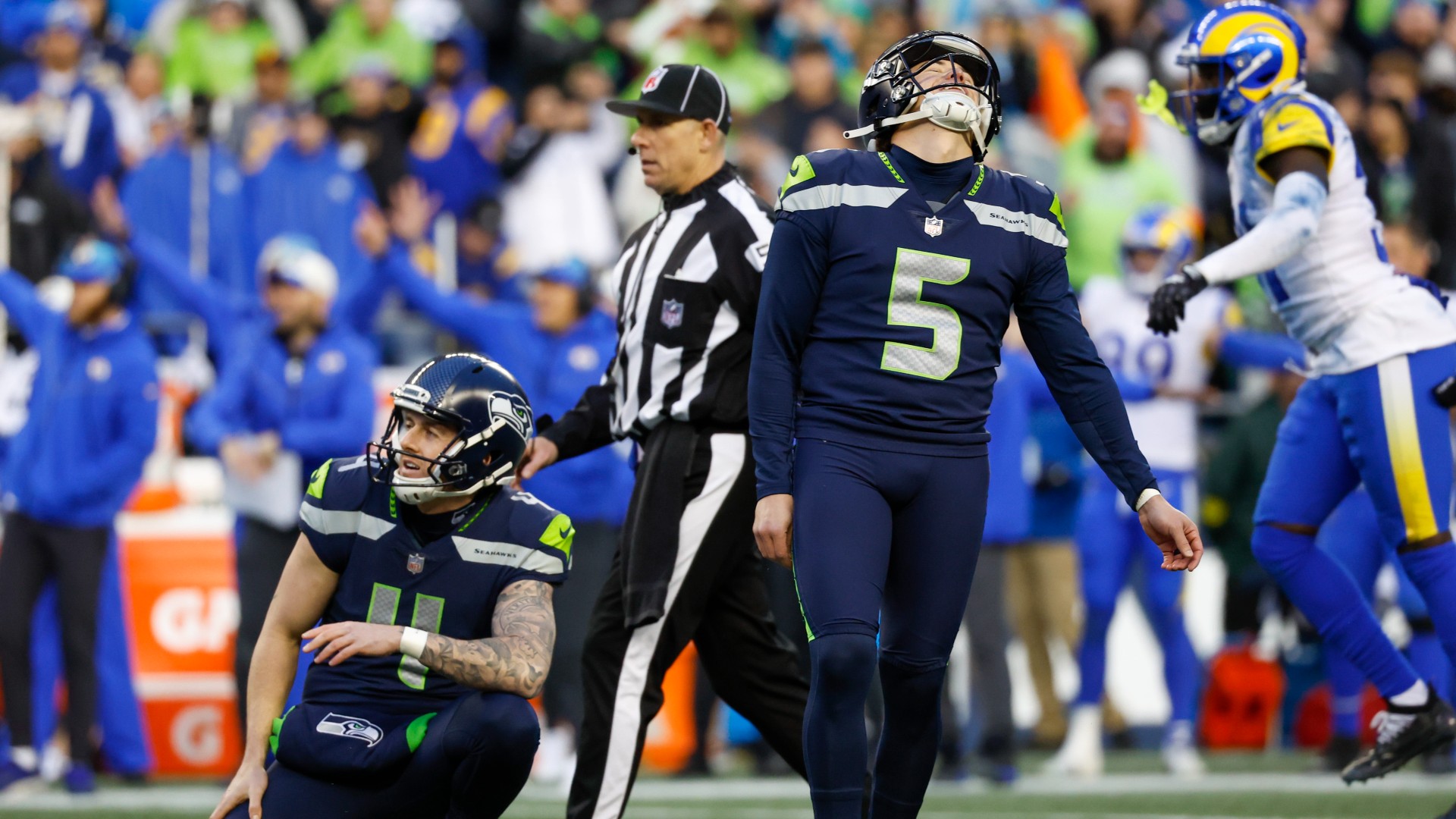 EXPIRED: Win Seahawks Training Camp Tickets! - Seattle Sports