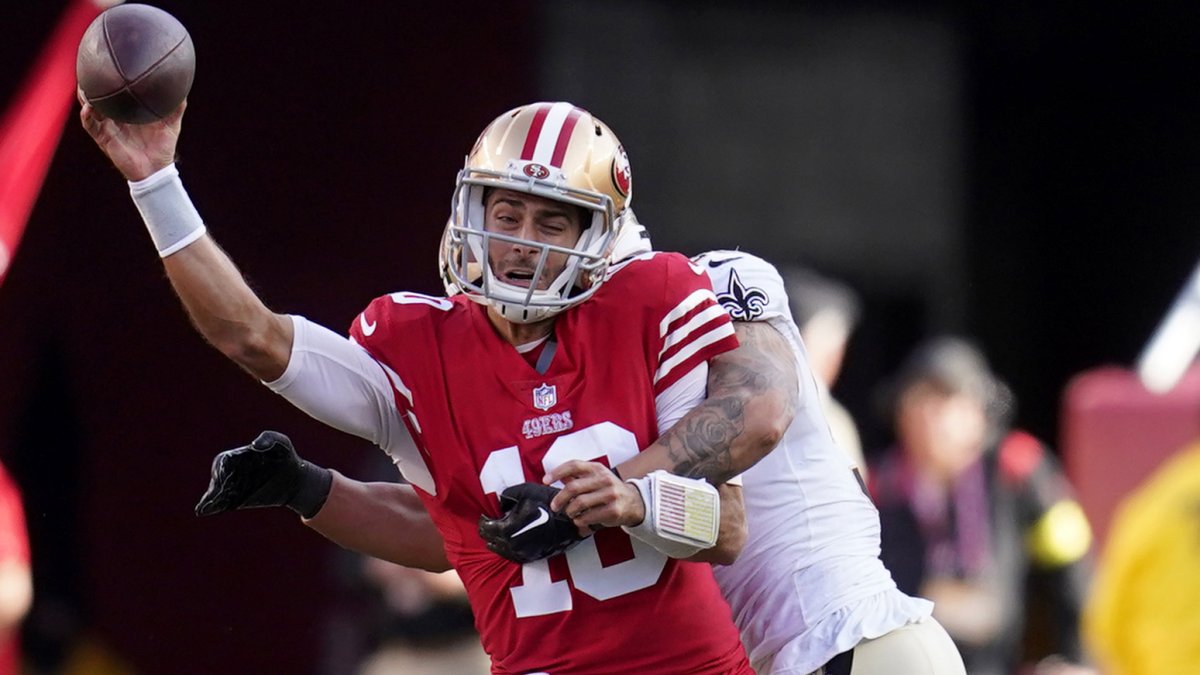 Photos from San Francisco 49ers now 7-4 with 13-0 shutout win over