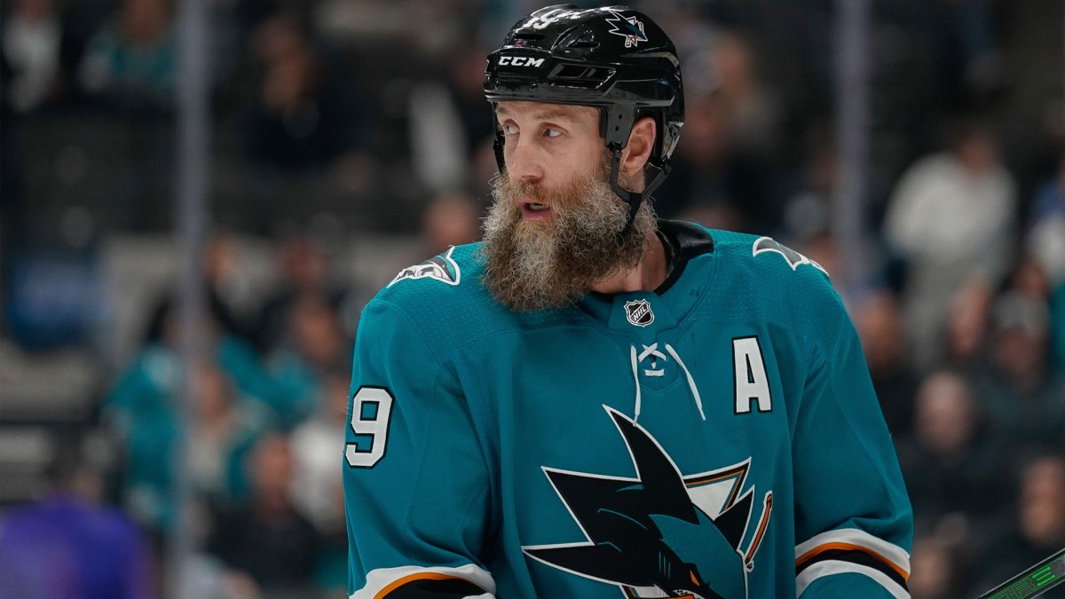Joe Thornton of the San Jose Sharks and family arrive at the 2019