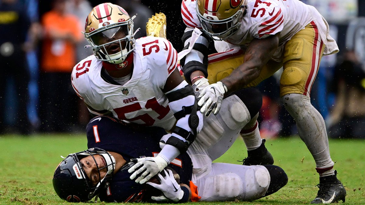 Lance 'frustrated' with his mistakes in 49ers' loss to Bears