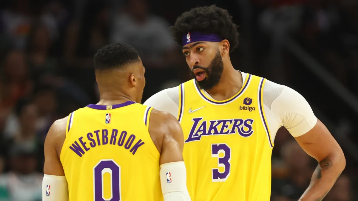 Lakers eliminated from NBA playoff contention following loss to Suns