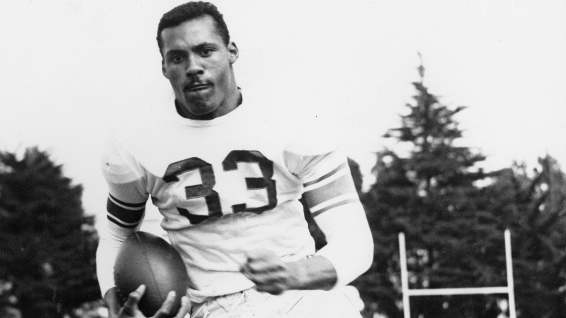 Black History Month: Joe 'The Jet' Perry, 49ers first Black player