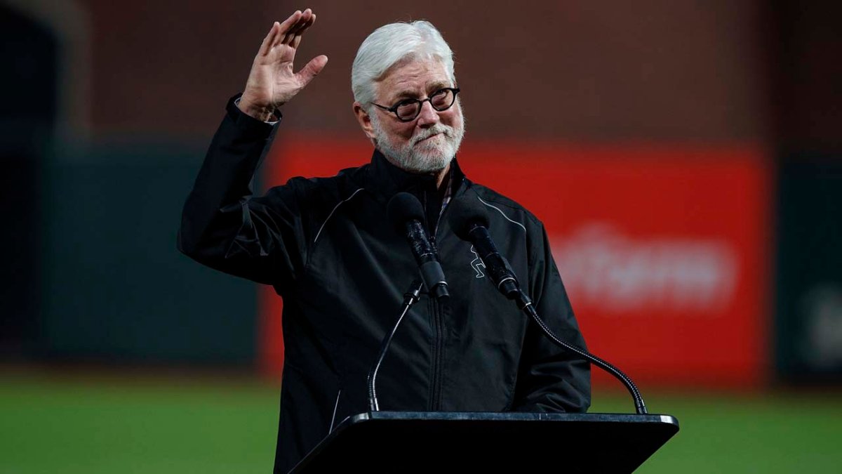 Mike Krukow discusses if the Giants should retaliate against Tommy