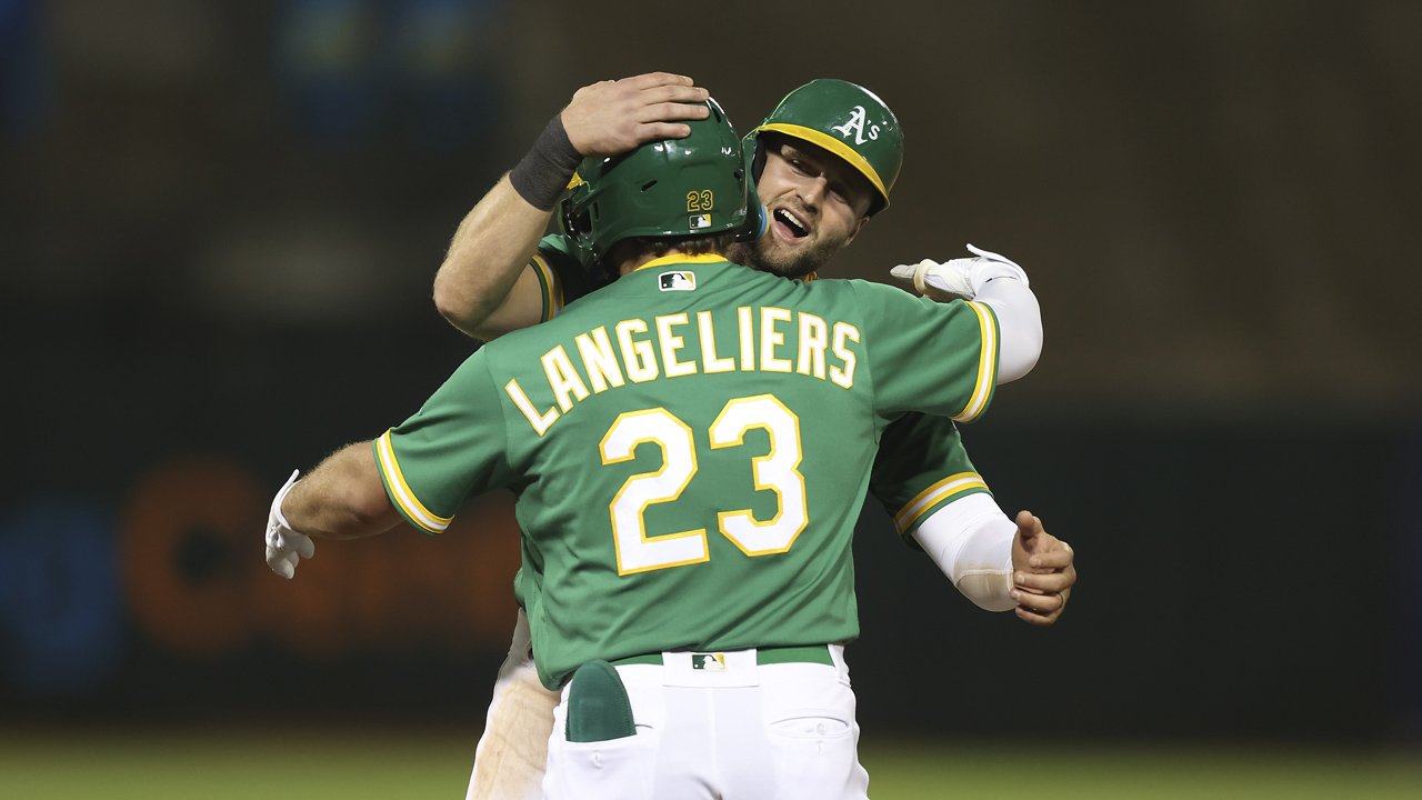 Langeliers' bases-loaded walk sends A's past Angels, 2-1