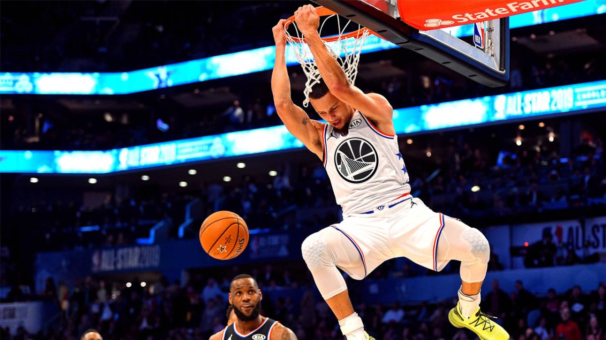 Steph Curry shares humorous story behind first successful dunk attempt ...