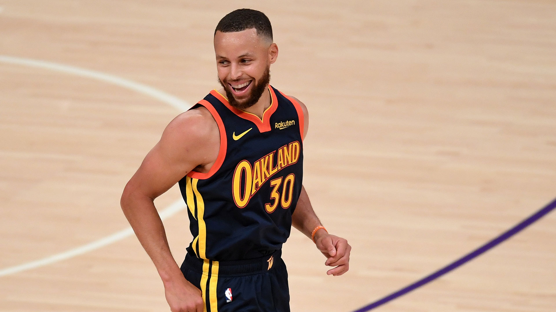 World's rarest Steph Curry autographed card sells for $5.9M