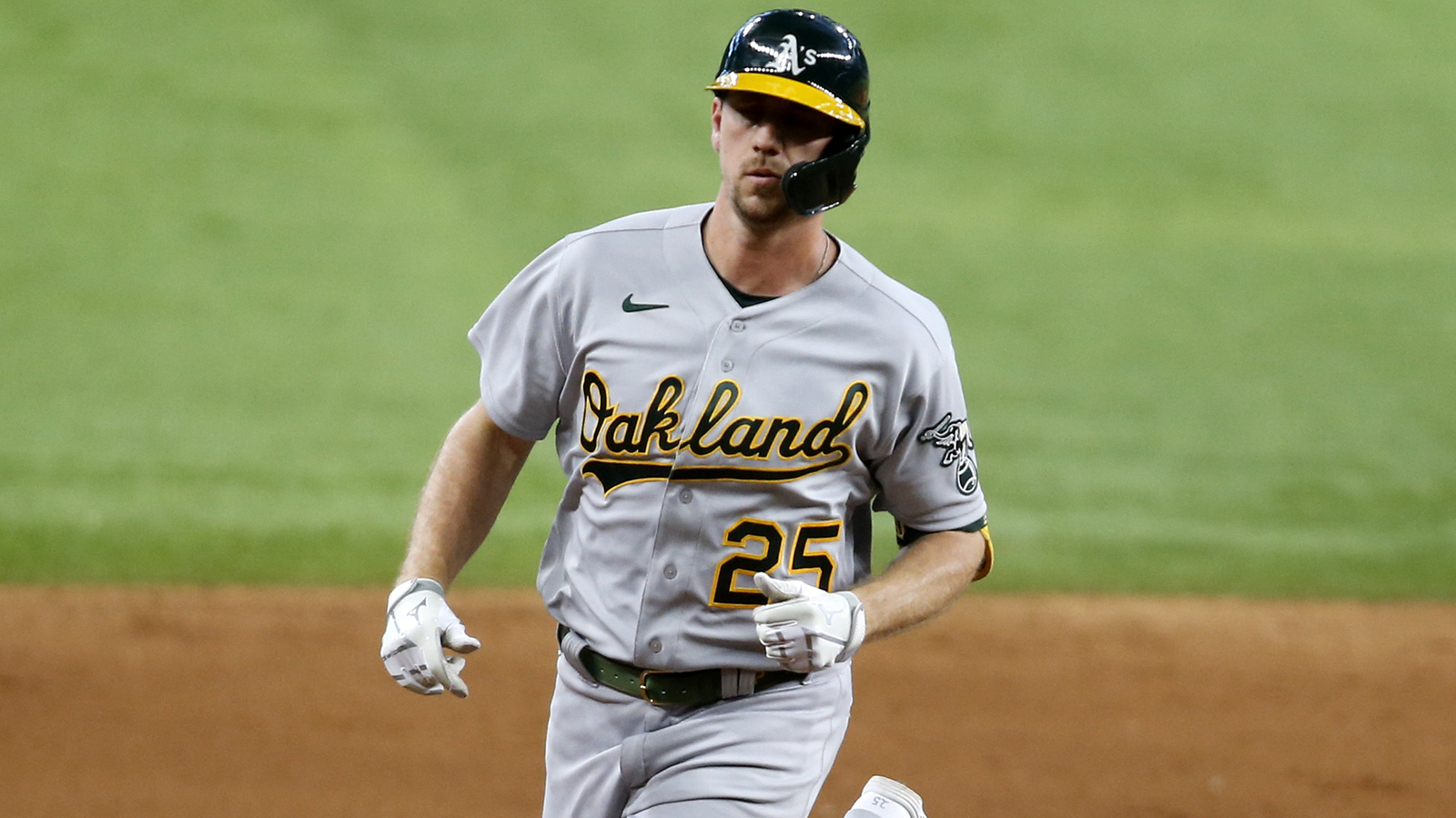 SF Giants add Stephen Piscotty, another OF with Bay Area ties