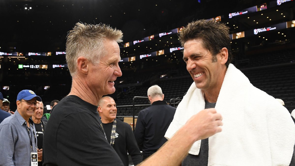 Steve Kerr hopes Bob Myers returns to Warriors amid rumored career