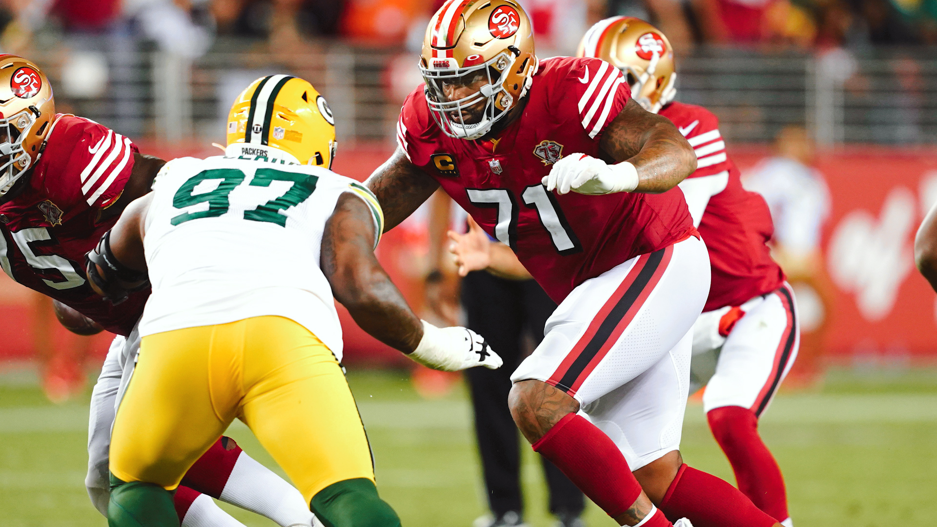 49ers hand Trent Williams richest contract ever for offensive lineman