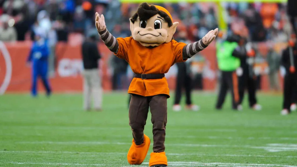 Beloved Browns mascot Swagger dies