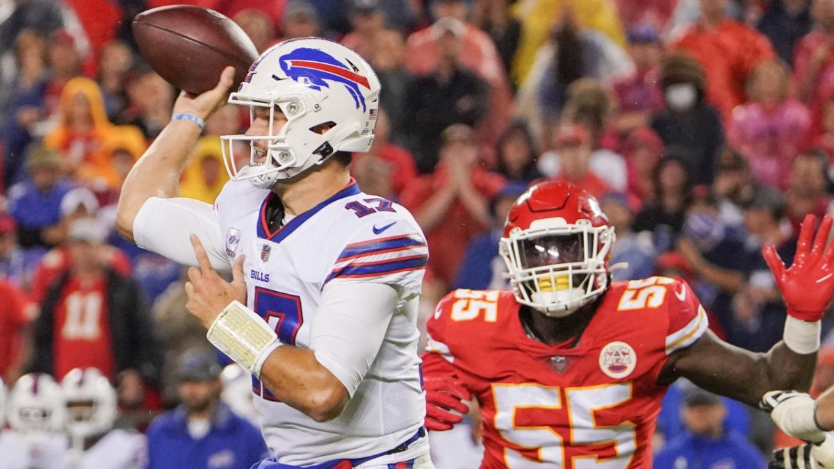 Allen, Bills beat Chiefs 38-20 in AFC title game rematch