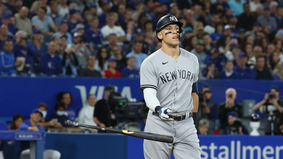 American League's Aaron Judge, of the New York Yankees, walks back