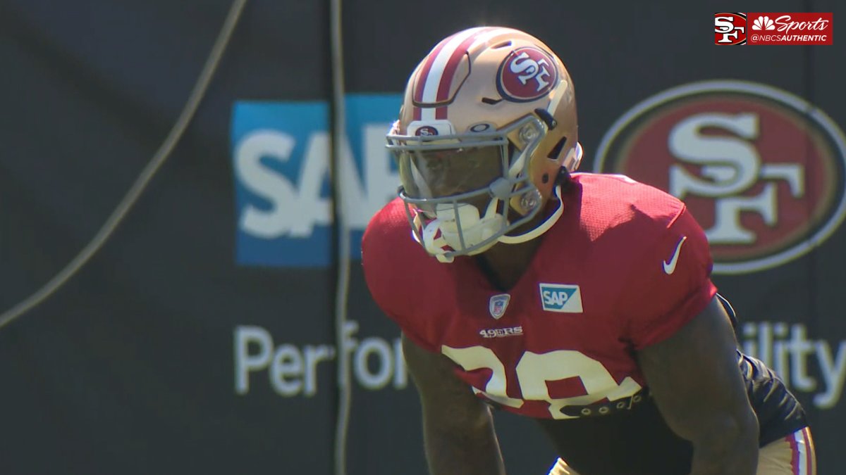 49ers' Jerick McKinnon Reacts to Jimmy Garoppolo Torn ACL