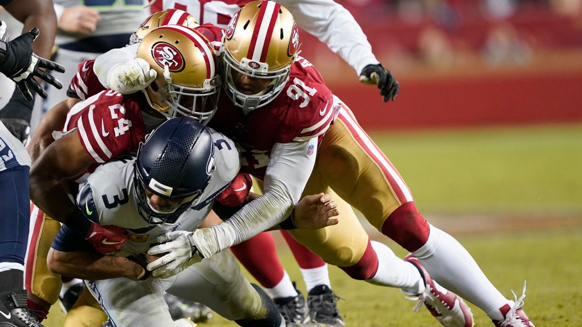 The 49ers have a dilemma over the final three weeks of the regular