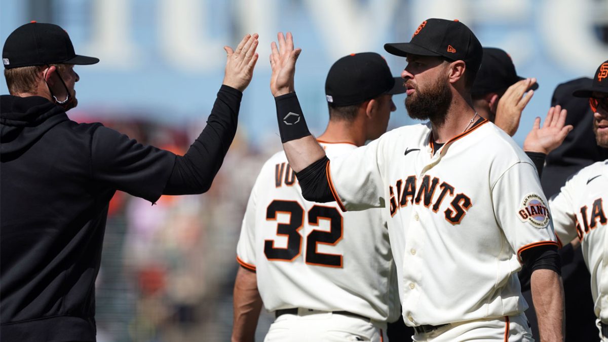 Brandon Belt excited to face Giants, hopes to embarrass Logan