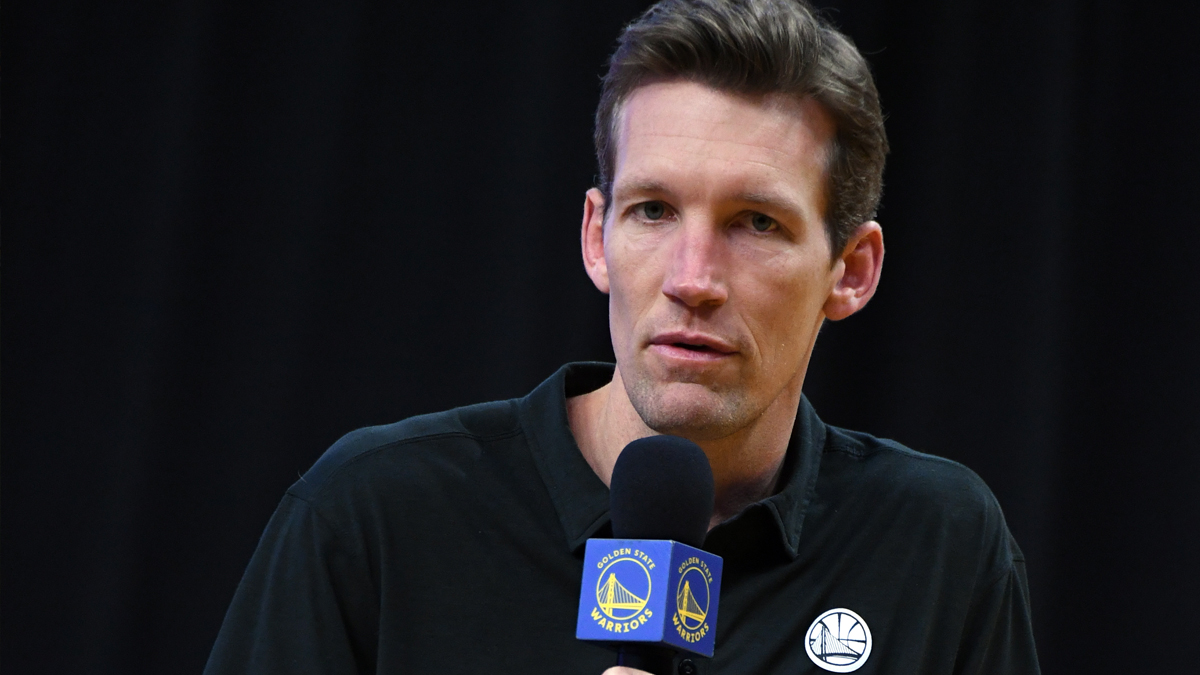 Warriors GM Dunleavy plans to keep Poole '4 more years at least