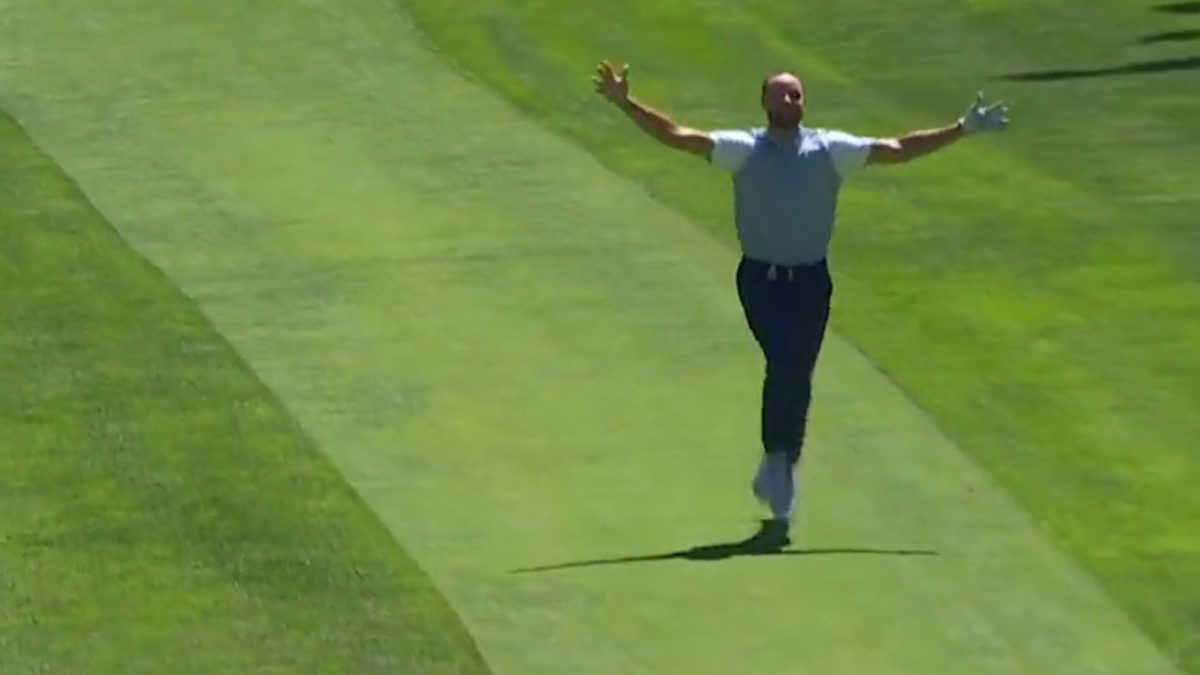 Steph Curry Amazingly Scores Hole In One At American Century Championship Nbc Sports Bay Area