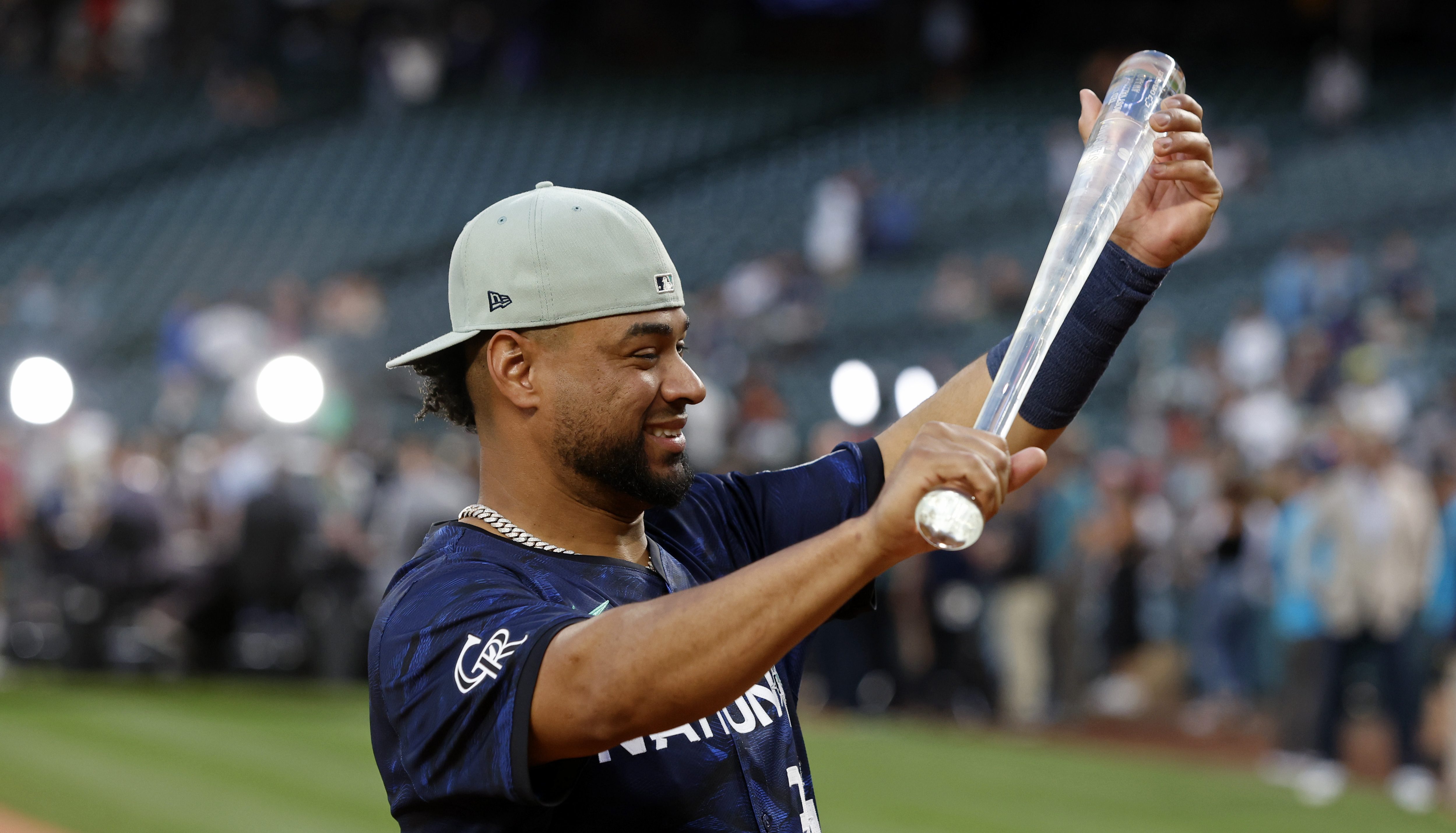 elias-diaz-home-run-leads-national-league-to-first-all-star-game