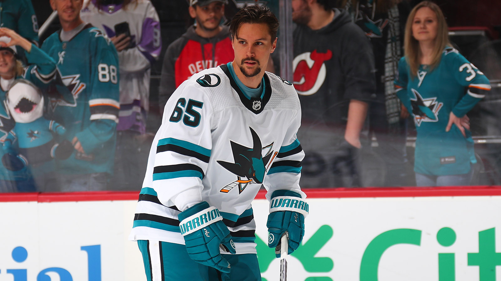Sharks GM open to offers for Erik Karlsson