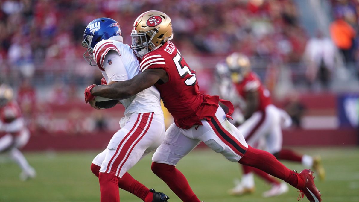 San Francisco 49ers linebacker Dre Greenlaw (57) during an NFL football  game against the Los Angeles Rams in Santa Clara, Calif., Monday, Oct. 3,  2022. (AP Photo/Godofredo A. Vásquez Stock Photo - Alamy