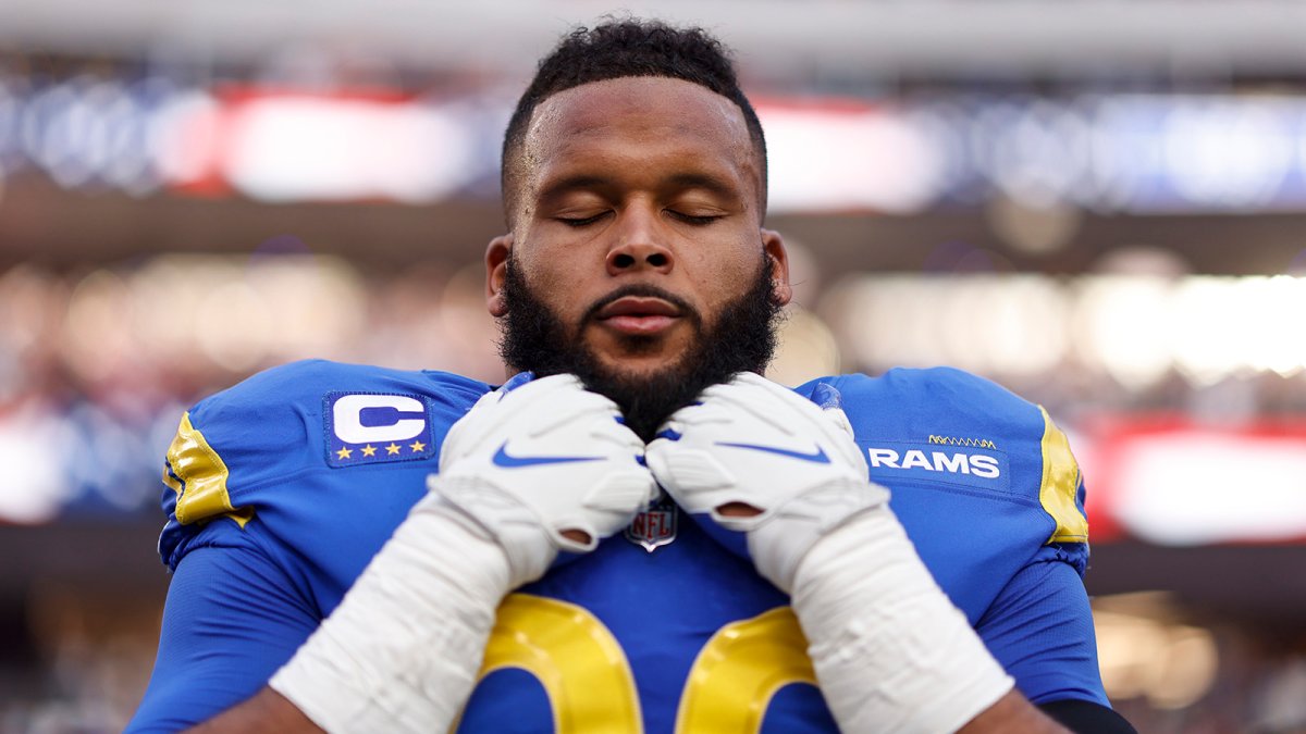 How Kyle Shanahan deals with Aaron Donald wreckage in 49ers-Rams