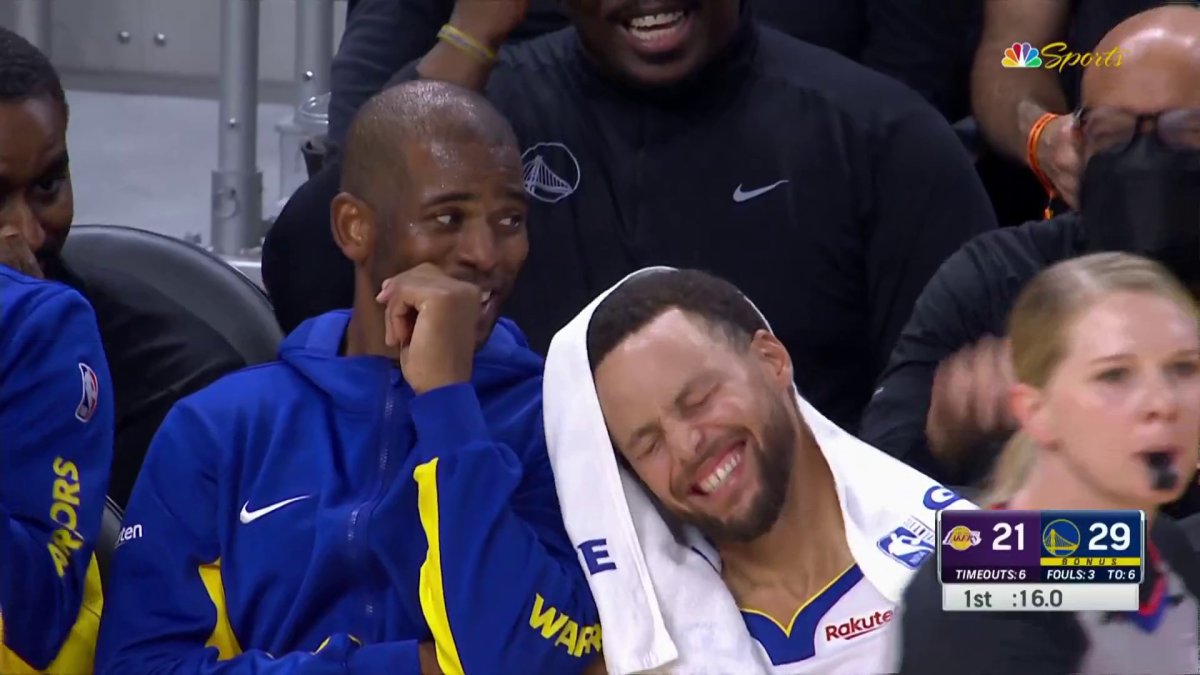 Steph, CP3's hilarious reaction to errant Kuminga pass