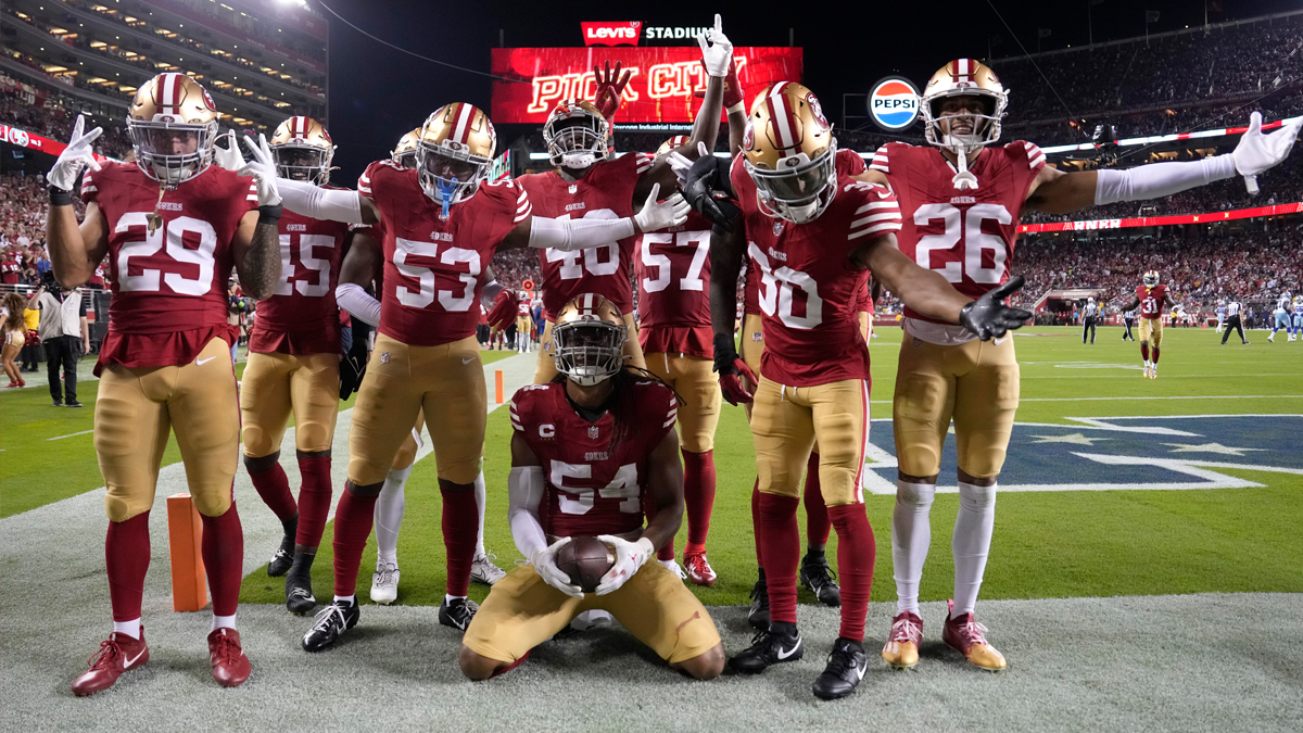 49ers linemen at Sharks' game: a celebration for the ages