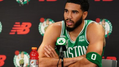 Eddie House: Sixers 'dictating' pace of last two games vs. Celtics