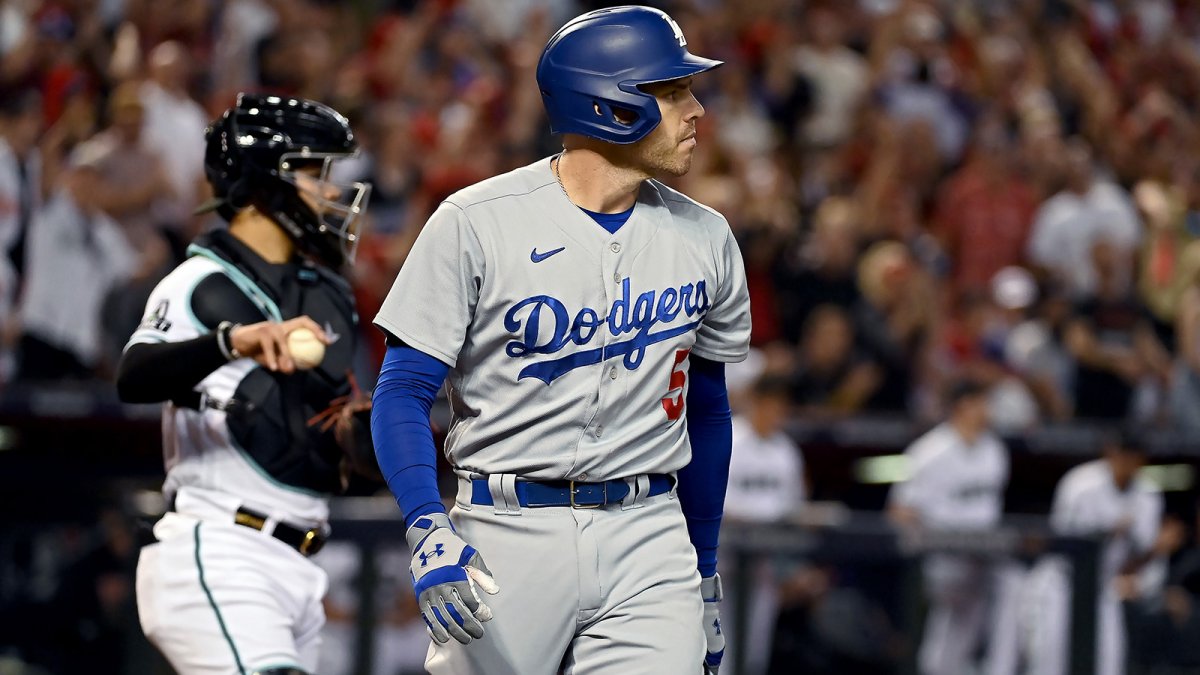 D-Backs owner makes Dodgers fans change clothes - NBC Sports