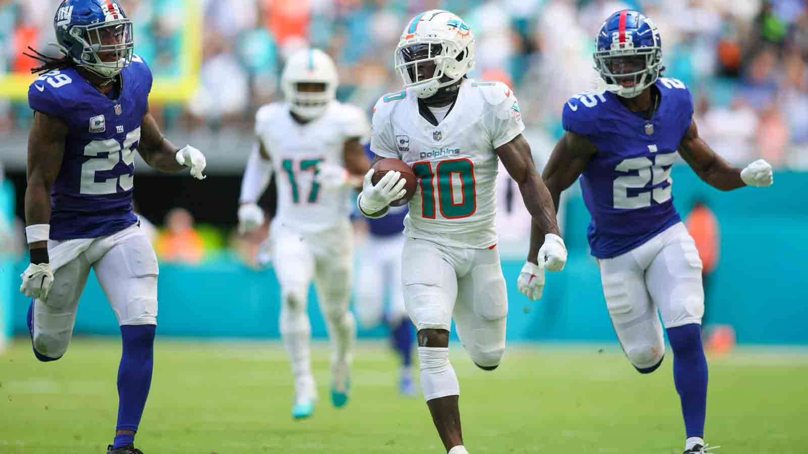 Dolphins' Tyreek Hill has simple financial reason for choosing to