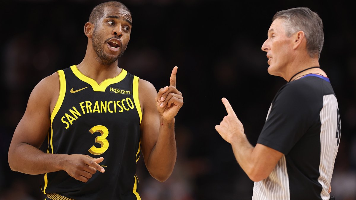 Scott Foster ejecting Chris Paul in Warriors-Suns sets NBA world ablaze ...