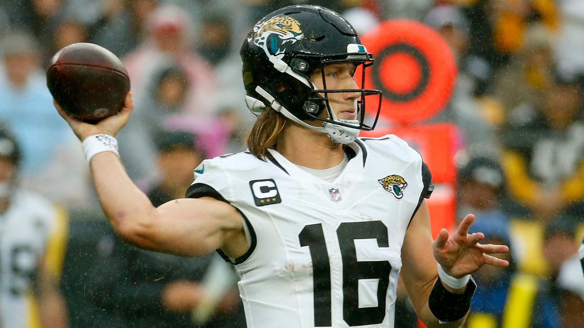 Why 49ers’ coach Kyle Shanahan believes Trevor Lawrence is ‘a problem