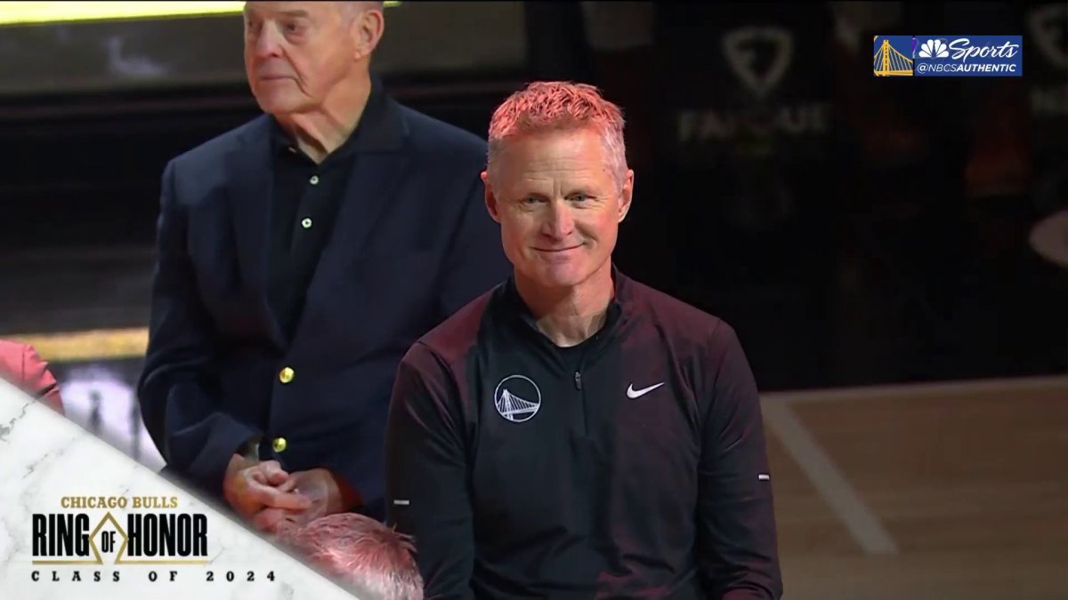 Steve Kerr inducted into Bulls’ inaugural Ring of Honor in ceremony