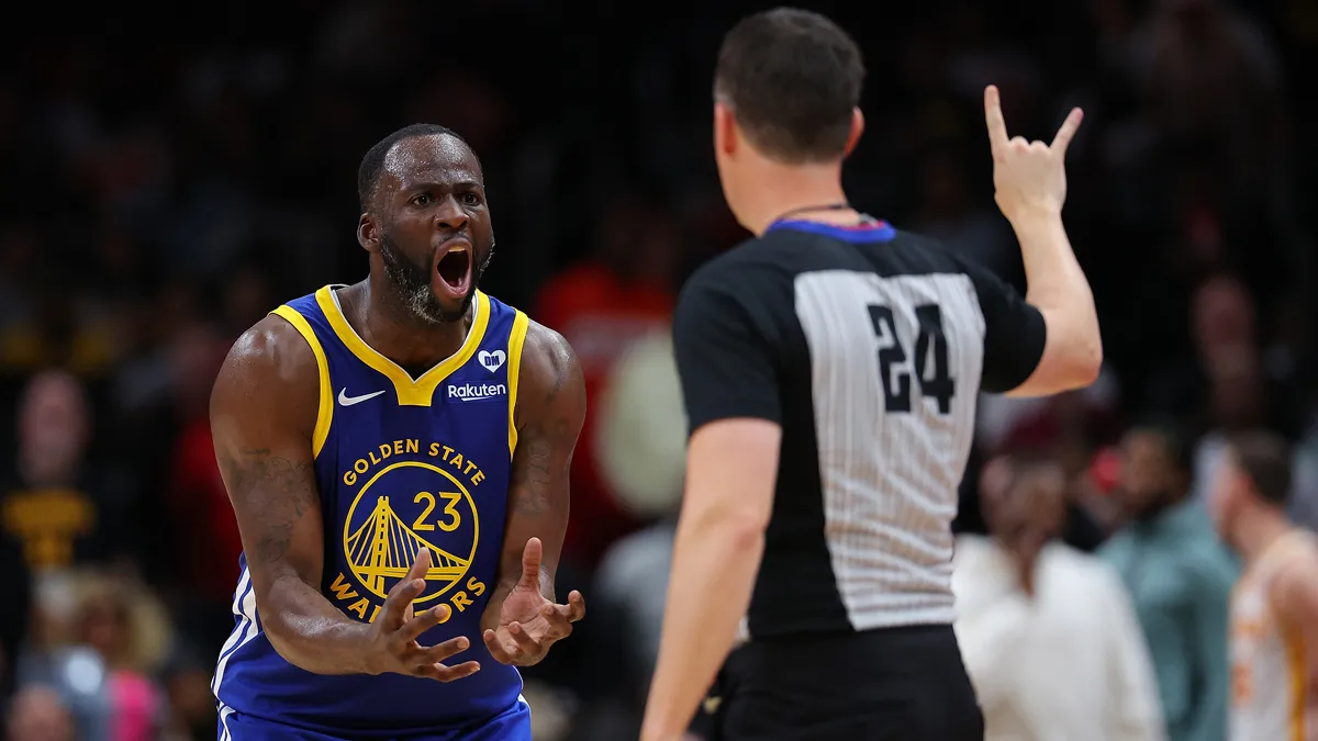 Draymond hilariously says ref told him all contact to head isn't a foul