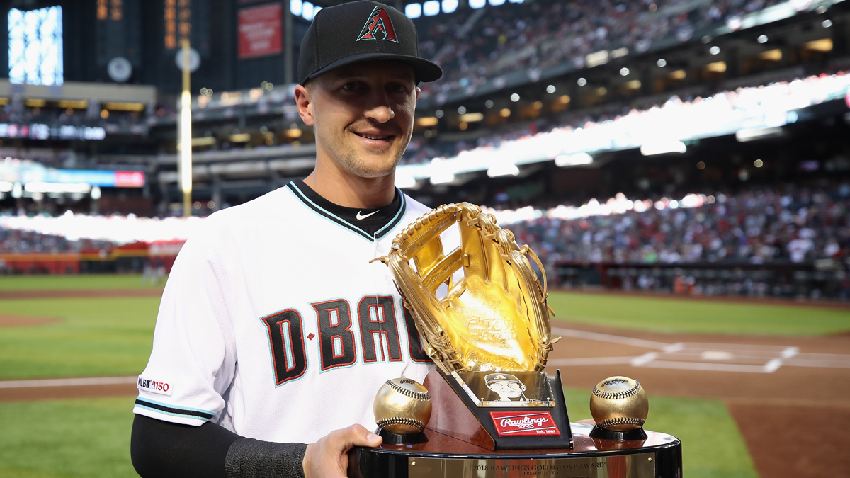 Giants sign Gold Glove shortstop Nick Ahmed to minor league contract ...