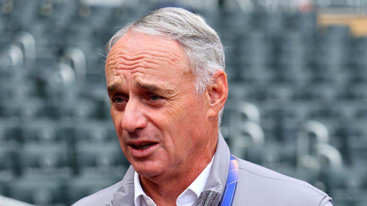 Rob Manfred ‘confident’ Athletics’ Las Vegas stadium will be ready in ...