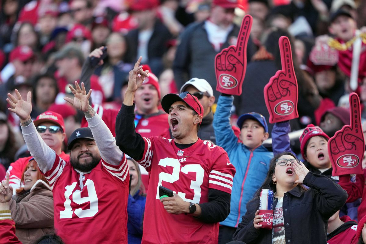 Watch 49ers fans brave Bay Area storm to send team off to Super Bowl 58
